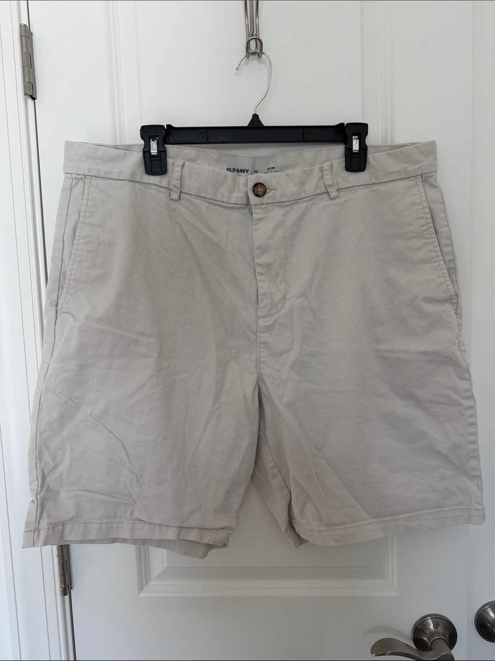 Old Navy Men's Flat Front Khaki Shorts